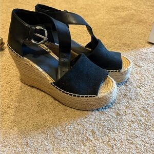 Marc Fisher Black and Tan Wedge Sandals